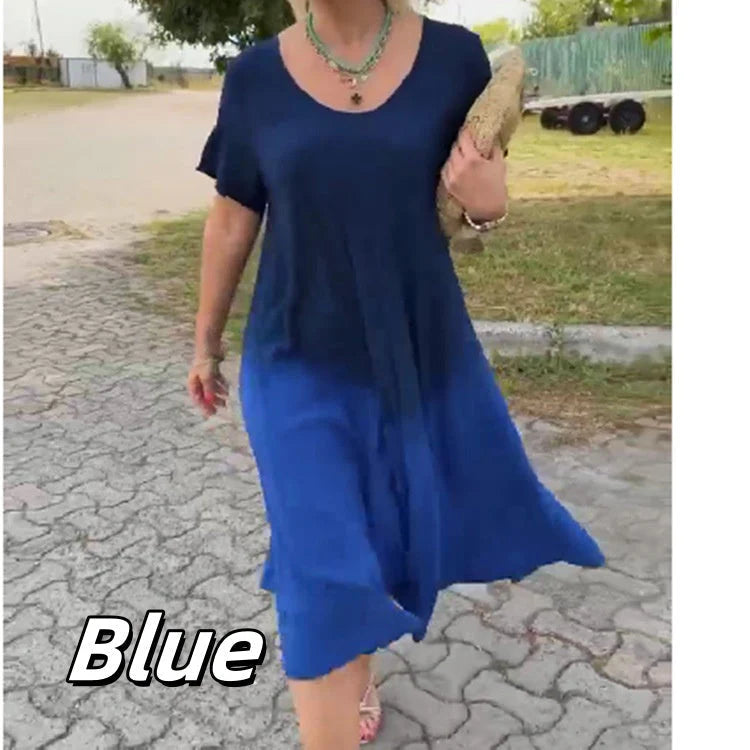 Kleid mit rundem Ausschnitt und kurzen Ärmeln in Farbverlauf