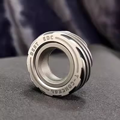 Doppelfunktions-Fidget-Ring aus Edelstahl für Motorradreifen