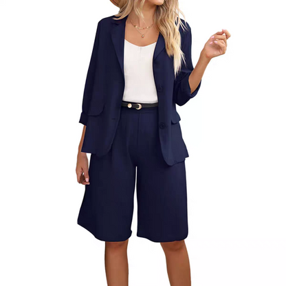 Elegantes Set aus Leinenshorts und Blazer für Damen