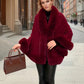 Flauschiger Poncho-Schal für Damen