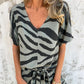 ✨ Zweiteiliges Set aus Oberteil und Hose mit V-Ausschnitt und Zebra-Print für Damen