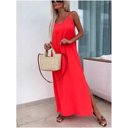 Locker sitzendes Maxikleid mit Spaghettiträgern und Seitenschlitz