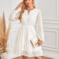 Langarmkleid mit V-Ausschnitt und Lochmuster für Damen