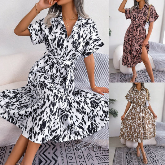 Langes Hemdkleid mit Leopardenmuster und V-Ausschnitt und Revers für Damen