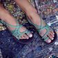 Flache Sandalen mit geflochtenem Riemen für Frauen