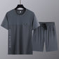 👍🎁Zweiteiliges Set aus Kurzarmshirt und Shorts für Herren