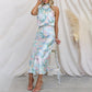 Love In The Garden Maxikleid mit Blumenmuster, Neckholder und elastischer Taille