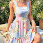 🌸 Romantik blüht! Ein ärmelloser Minirock mit Blumenmuster für sommerliche Eleganz 👗