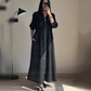 Langärmliges Kleid mit Reißverschluss und Taillenbesatz