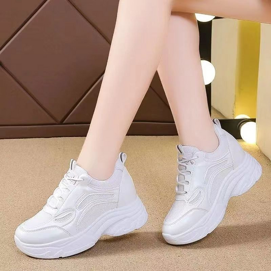 Atmungsaktive Damen-Freizeitschuhe mit dicker Sohle