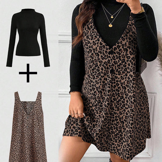 Leoparden-Kleid und Top im Lagenlook