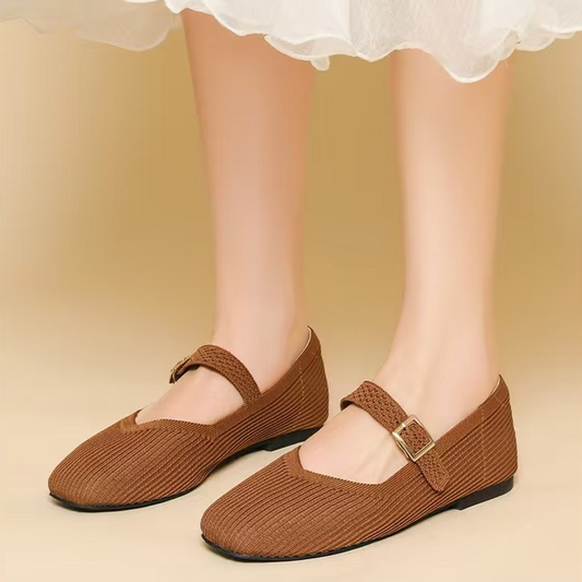 Atmungsaktive Ballerinas mit eckiger Spitze